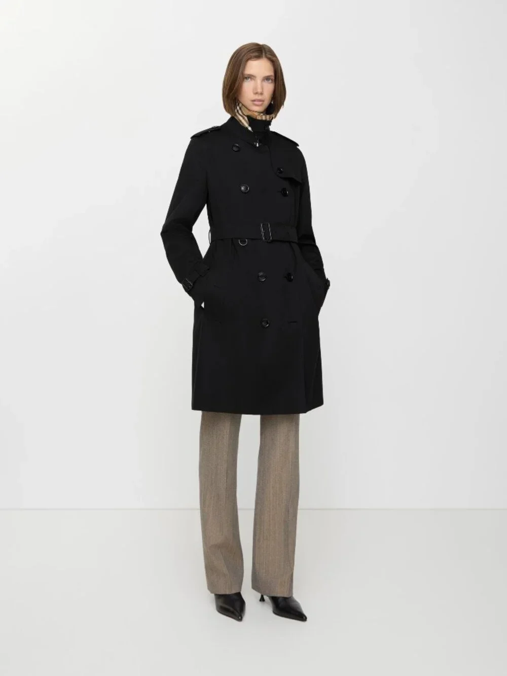 Burberry Mid-length Kensington Heritage Trench Coat - Black - US 4 UK 6 - Picture 2 of 10